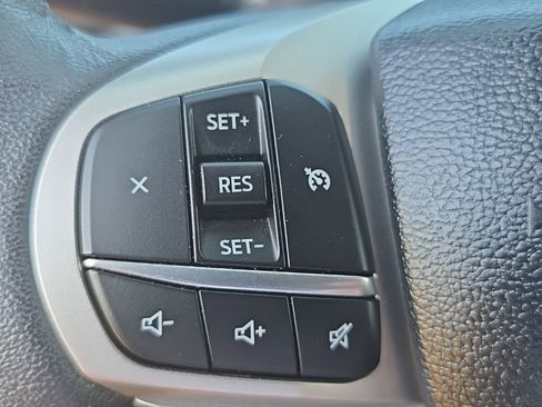 Used 2024 Ford Explorer XLT w/ Equipment Group 202A image 22