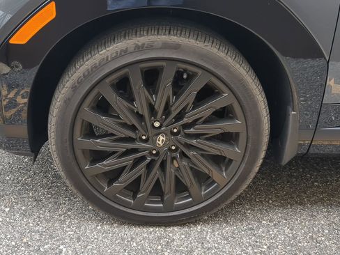 Used 2024 Hyundai Santa Fe Calligraphy image 10