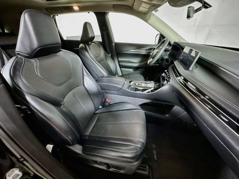 Used 2023 INFINITI QX60 Luxe w/ Performance Audio Package AWD/4WD image 28