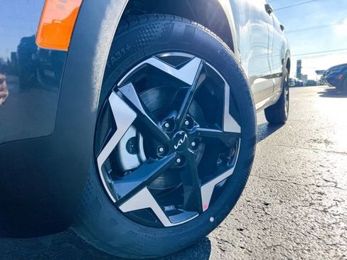 New 2026 Kia Seltos EX image 2