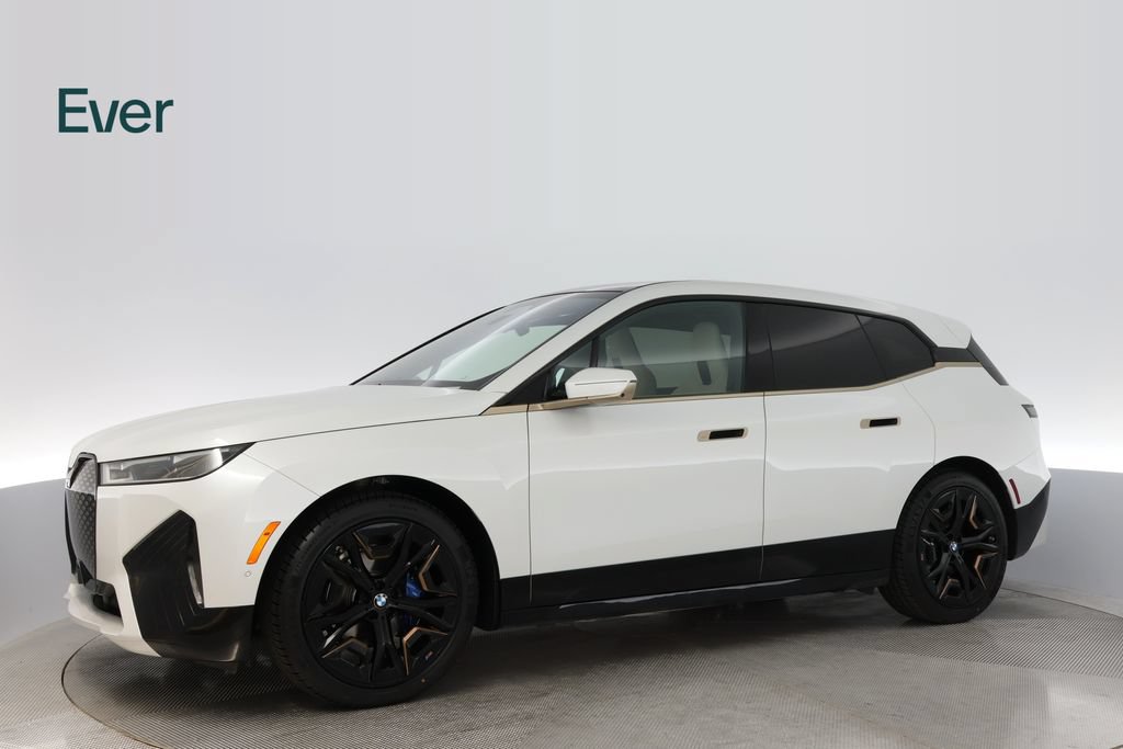 Used 2023 BMW iX M60 w/ Executive Package AWD/4WD image 18