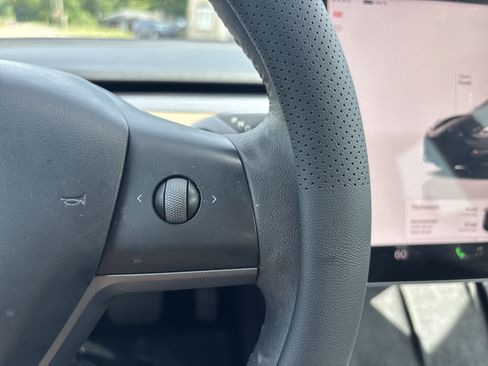 Used 2023 Tesla Model 3 Standard Range RWD image 30