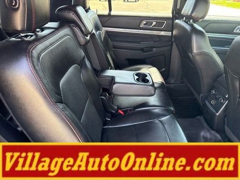 Used 2016 Ford Explorer Sport AWD/4WD image 40