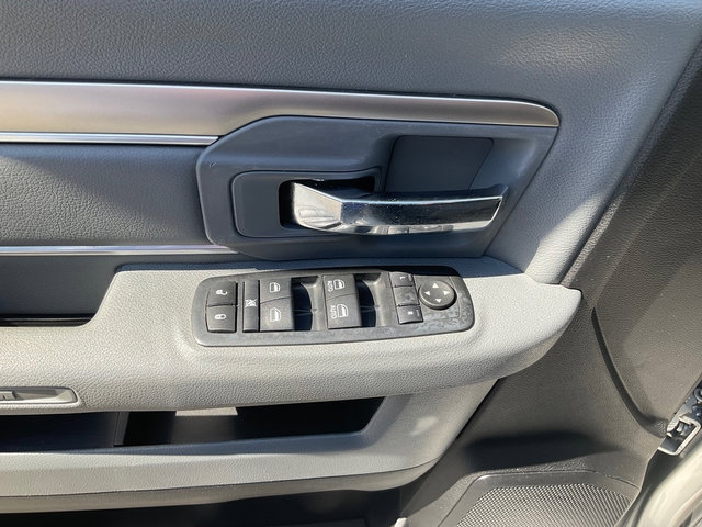 Used 2017 RAM 1500 Big Horn AWD/4WD image 12