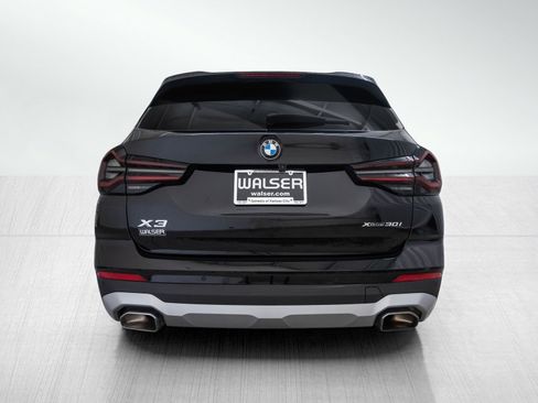 Used 2022 BMW X3 xDrive30i AWD/4WD image 4
