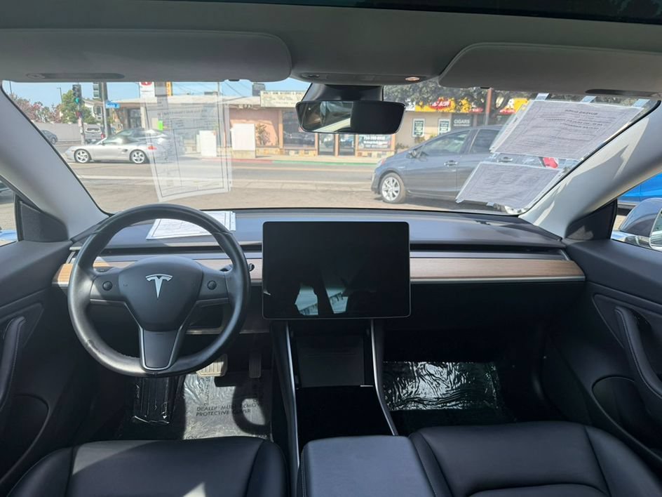 Used 2019 Tesla Model 3 Standard Range Plus RWD image 25