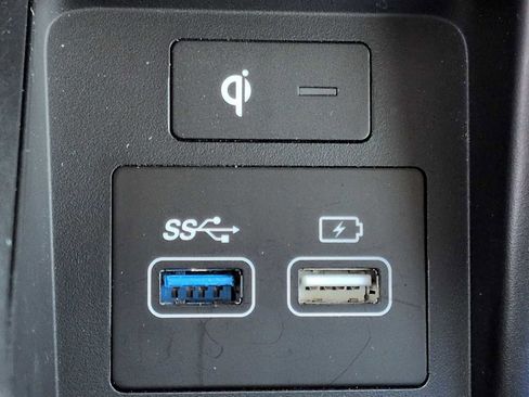 Used 2023 Genesis GV80 2.5T w/ Prestige Package image 32