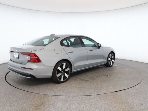 Used 2024 Volvo S60 T8 Ultimate w/ Climate Package image 5