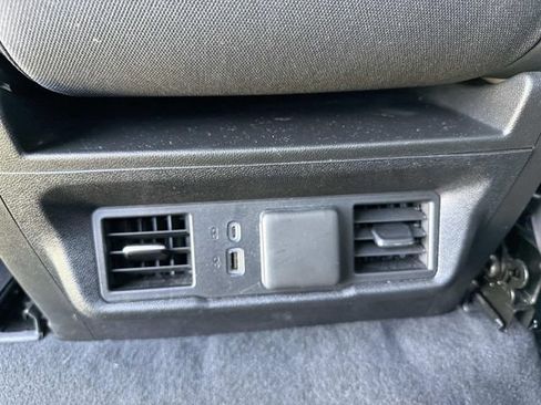 Used 2025 Chevrolet Silverado 1500 LT AWD/4WD image 20