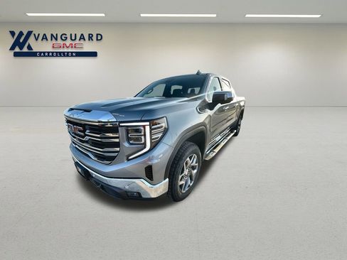 New 2026 GMC Sierra 1500 SLT image 4