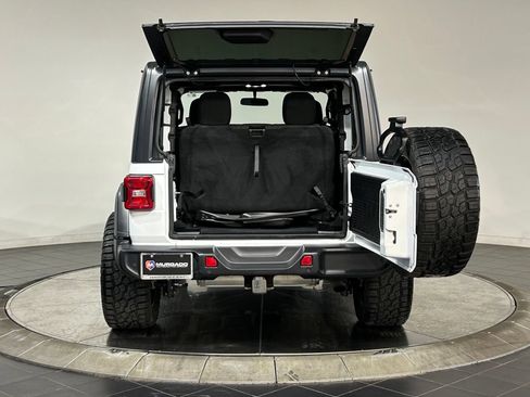Used 2019 Jeep Wrangler Sport AWD/4WD image 26