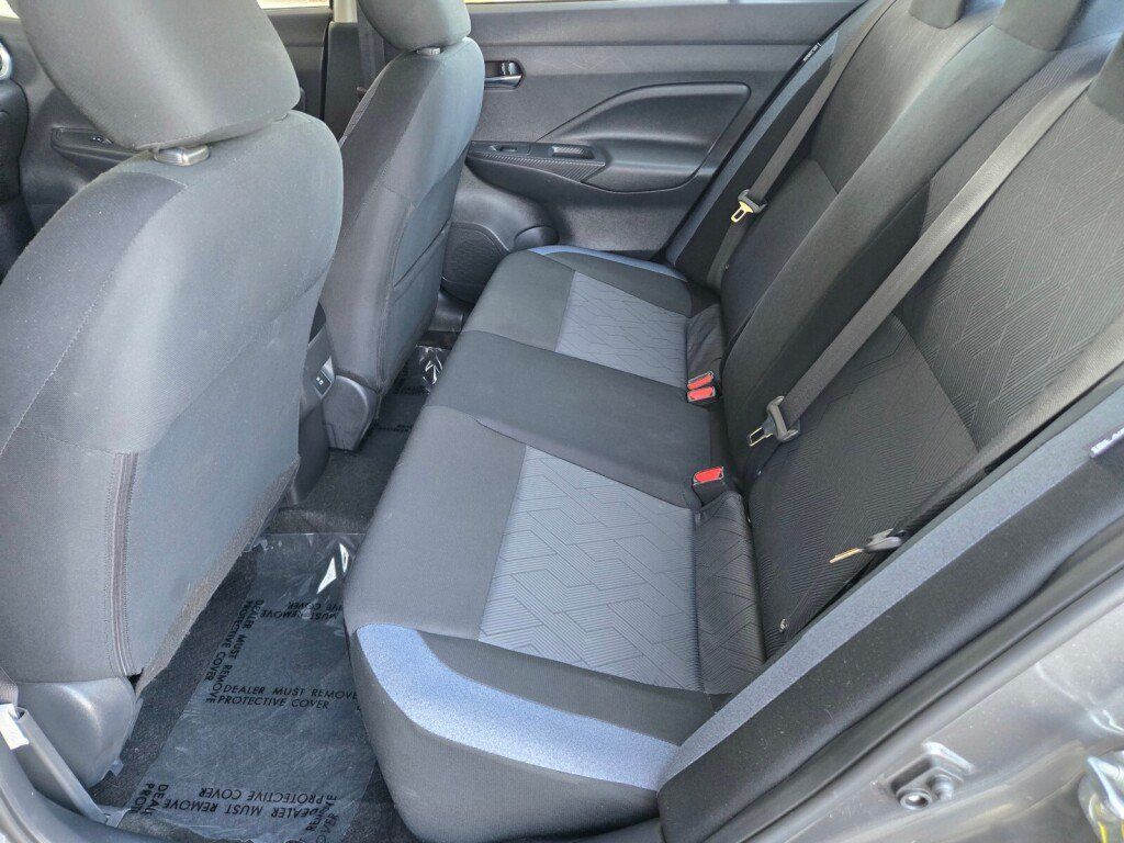 Used 2024 Nissan Versa SV FWD image 15