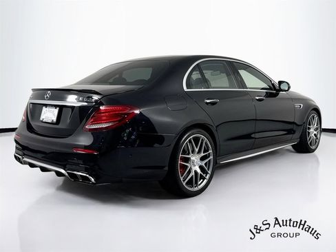 Used 2019 Mercedes-Benz E 63 AMG S image 7