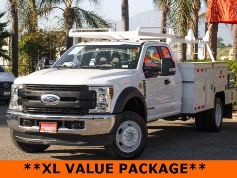 Used 2019 Ford F450 XL w/ XL Value Package image 4