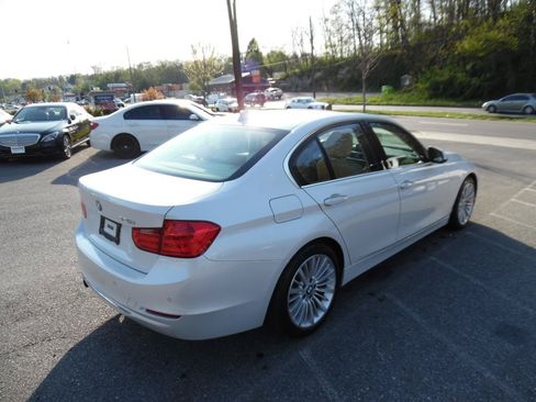 Used 2015 BMW 328i Sedan RWD image 6