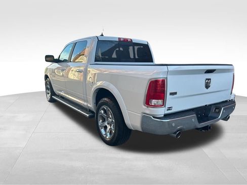 Used 2017 RAM 1500 Laramie w/ Convenience Group image 7