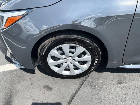Used 2024 Toyota Corolla LE FWD image 11