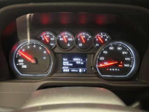 Used 2024 Chevrolet Silverado 1500 Custom Trail Boss w/ LPO, Dark Essentials Package AWD/4WD image 14