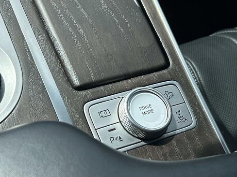 Used 2023 Genesis GV80 3.5T w/ Prestige Package AWD/4WD image 39