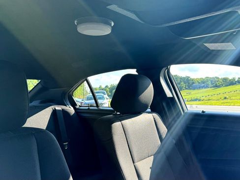 Used 2016 Ford Taurus Police Interceptor AWD image 19