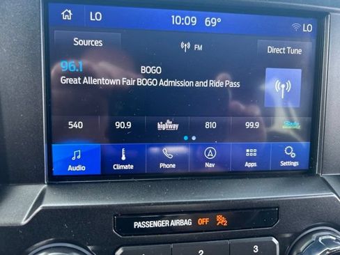 Used 2020 Ford F150 Lariat AWD/4WD image 35