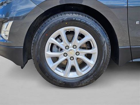 Used 2020 Chevrolet Equinox LS w/ LS Convenience Package FWD image 21