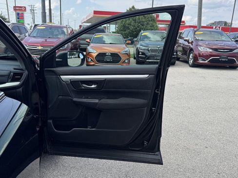 Used 2018 Honda CR-V LX image 26