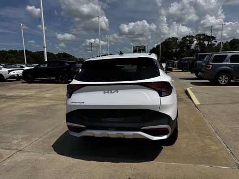 Certified 2025 Kia Sportage EX FWD image 15