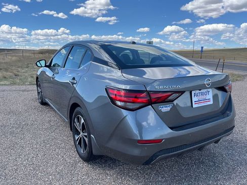 Used 2022 Nissan Sentra SV w/ Trunk Package image 3