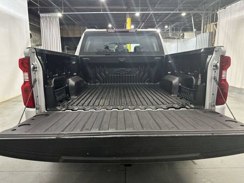 Used 2022 Chevrolet Silverado 1500 Custom AWD/4WD image 23
