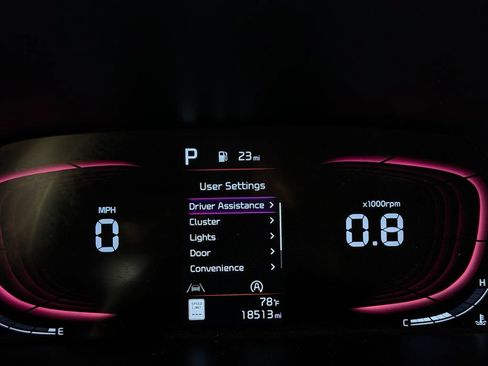 Used 2025 Kia Soul LX w/ LX Technology Package FWD image 15