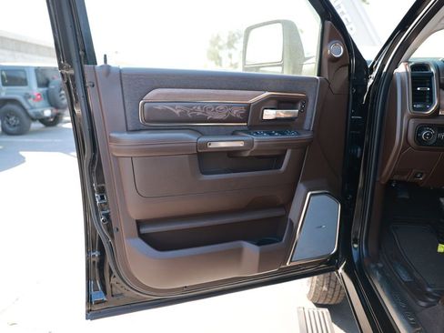 New 2026 RAM 3500 Longhorn image 16