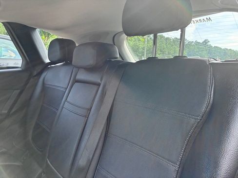 Used 2024 Mercedes-Benz GLC 300 image 16
