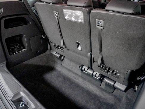 Certified 2026 Honda Odyssey EX-L image 9