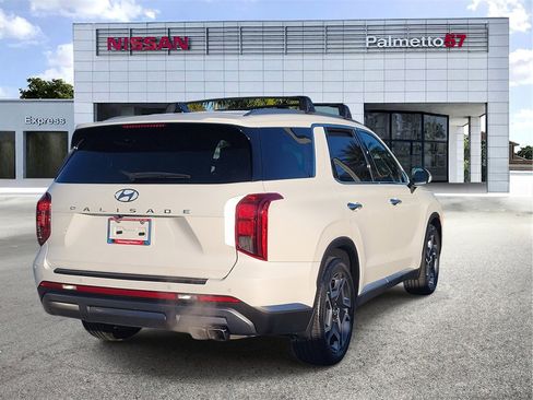 Used 2023 Hyundai Palisade SEL image 6