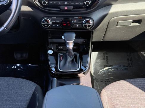 Used 2022 Kia Soul GT-Line image 17