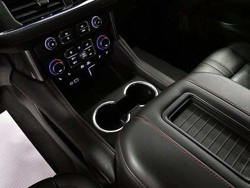 Used 2022 Chevrolet Tahoe RST w/ Luxury Package image 22