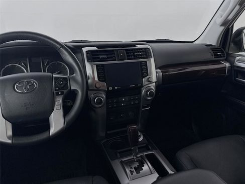 Used 2022 Toyota 4Runner Limited image 46