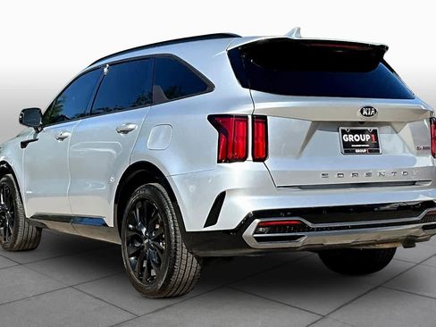 Used 2021 Kia Sorento SX image 12