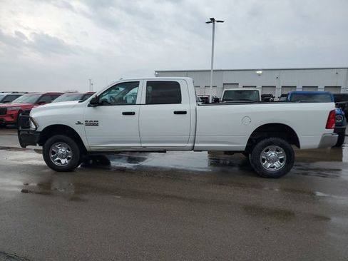 Used 2017 RAM 2500 Tradesman w/ Chrome Appearance Group image 7
