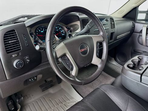 Used 2013 GMC Sierra 2500 SLE w/ SLE Preferred Package AWD/4WD image 10
