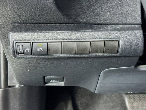 Used 2021 Toyota Corolla SE FWD image 11