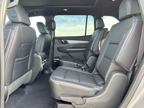 New 2026 Buick Enclave Sport Touring w/ Power Package image 24