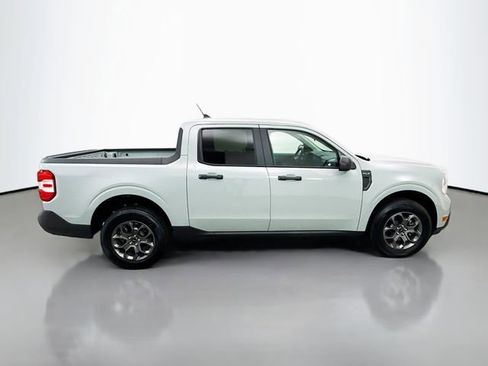 Used 2024 Ford Maverick XLT image 8