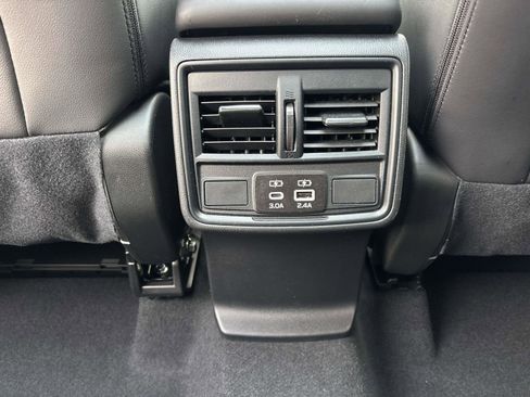 Certified 2025 Subaru Forester Premium image 10