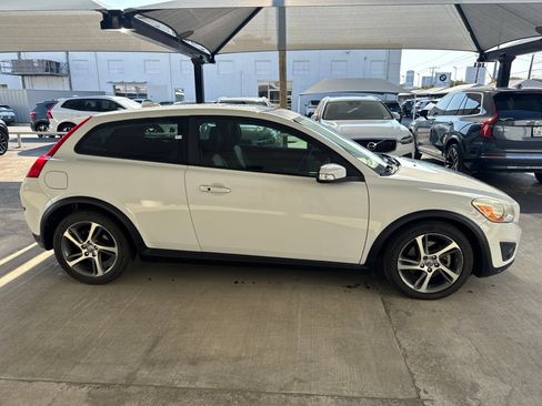Used 2013 Volvo C30 T5 FWD image 4
