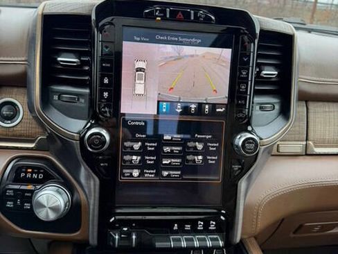 Used 2019 RAM 1500 Limited image 33