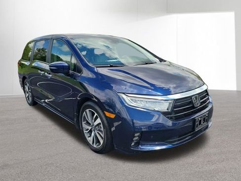Used 2023 Honda Odyssey Touring image 12