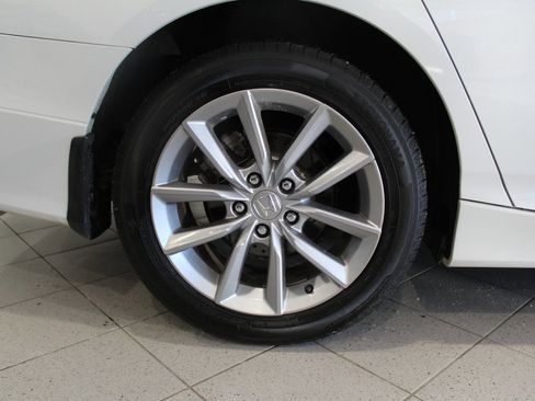 Used 2021 Honda Accord LX image 11