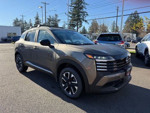 New 2026 Nissan Kicks SV w/ Cold Weather Package image 5